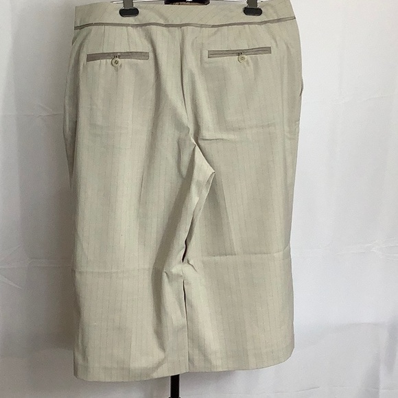 Pant - Picture 5 of 7